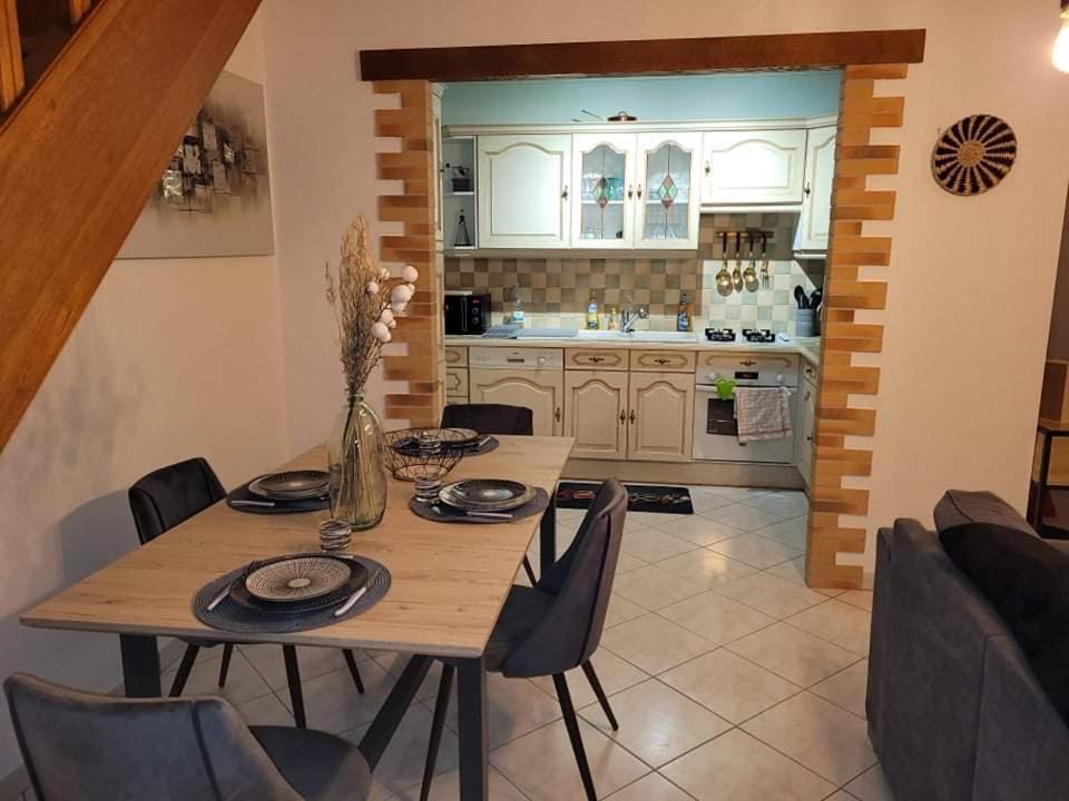 Appartement Cosy Style Industriel บัวร์ ภายนอก รูปภาพ